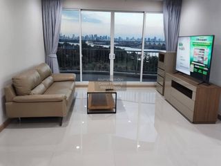 Condo en alquiler de 2 habitaciones en Yan Nawa, Bangkok