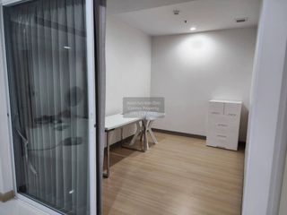 Condo en alquiler de 2 habitaciones en Yan Nawa, Bangkok
