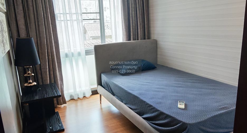 For rent 2 bedrooms condo in Phaya Thai, Bangkok