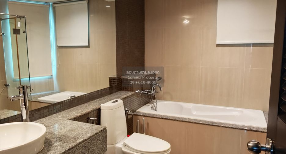 For rent 2 bedrooms condo in Phaya Thai, Bangkok