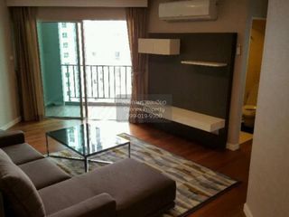 À louer 2 chambres condo à Huai Khwang, Bangkok