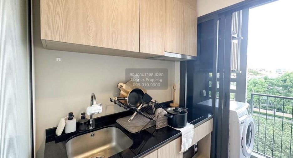 For rent 1 bed condo in Phra Khanong, Bangkok