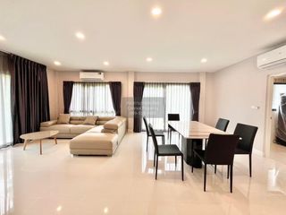 For rent 4 bedrooms house in Don Mueang, Bangkok