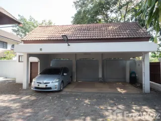 For sale 5 bedrooms house in Khan Na Yao, Bangkok