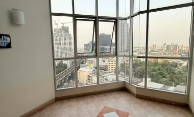 Condo en venta y en alquiler de 1 habitaciones en Bang Na, Bangkok