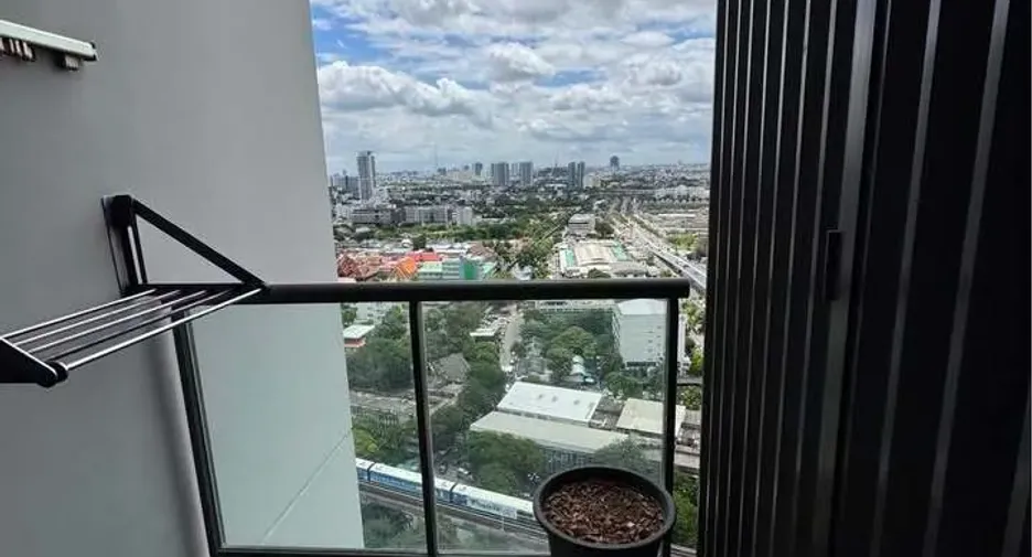 For rent 1 bed condo in Phaya Thai, Bangkok