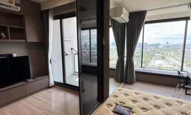 For rent 1 bed condo in Phaya Thai, Bangkok