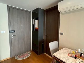 Wohnung zur Miete mit 1 Zimmer in Bang Rak, Bangkok