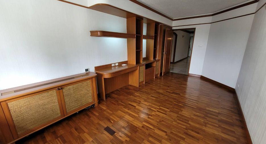 Condo en alquiler de 2 habitaciones en Pathum Wan, Bangkok