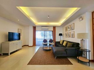 For rent 3 bedrooms condo in Sathon, Bangkok