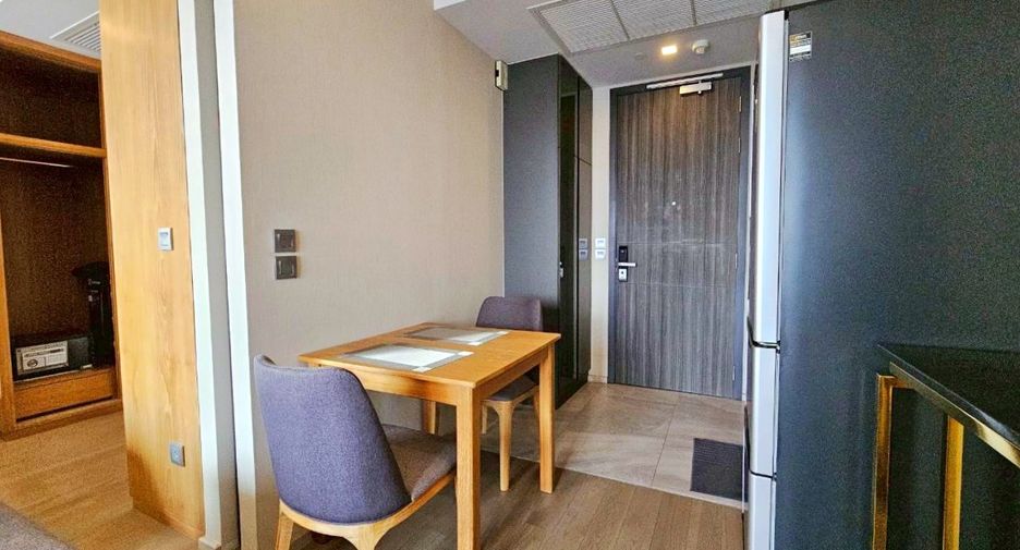 For rent 1 bed condo in Khlong Toei, Bangkok