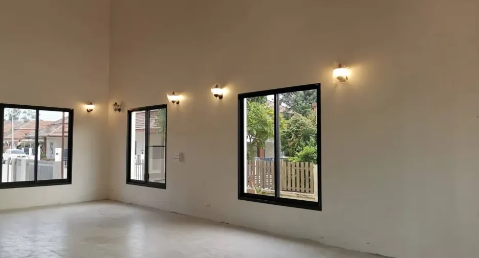 For sale 4 bedrooms house in Mueang Phitsanulok, Phitsanulok