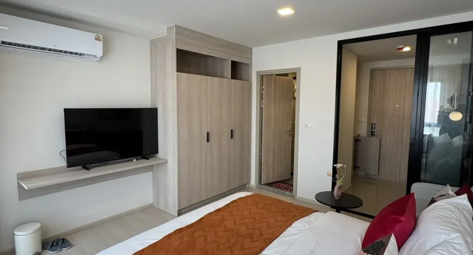 For sale studio condo in Khlong Luang, Pathum Thani
