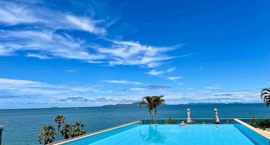For rent 2 bedrooms condo in Bang Lamung, Chonburi