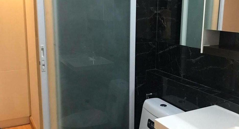 ขาย และ ให้เช่า 2 ห้องนอน คอนโด ใน คลองเตย, กรุงเทพฯ