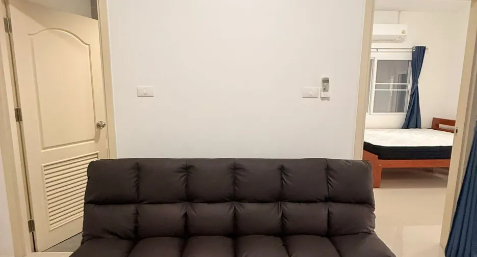 For rent 2 bedrooms townhouse in Thalang, Phuket