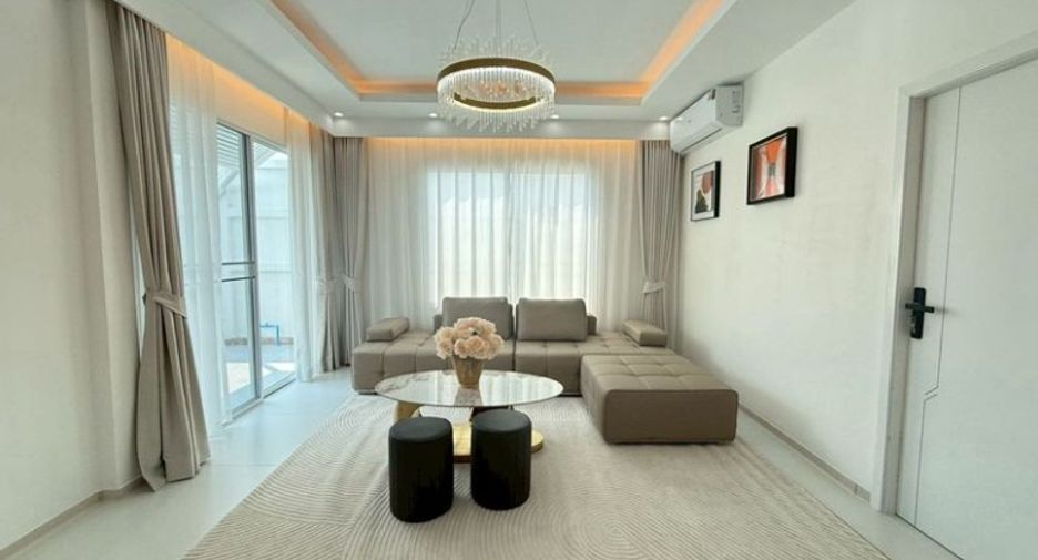 For sale 6 bedrooms house in Bang Lamung, Chonburi