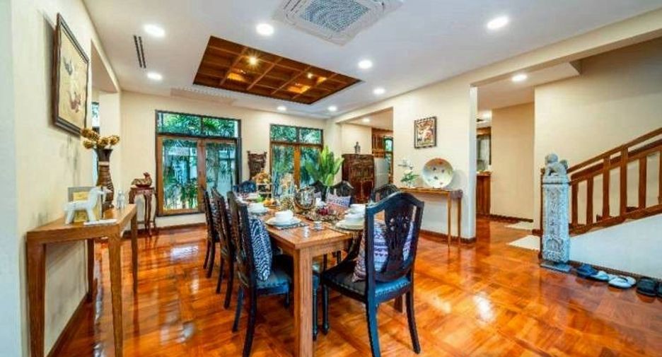 For sale 3 bedrooms house in Sattahip, Chonburi