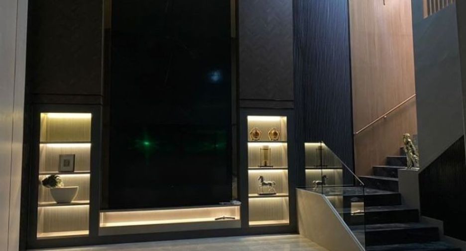 À vendre 5 chambres maison à Bang Lamung, Chonburi