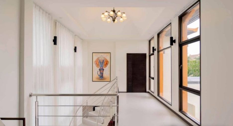 For sale 6 bedrooms house in Bang Lamung, Chonburi