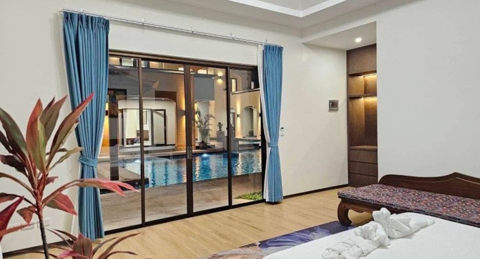For sale 6 bedrooms house in Bang Lamung, Chonburi