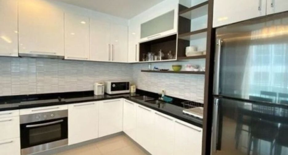 For sale 2 bedrooms condo in Jomtien, Pattaya