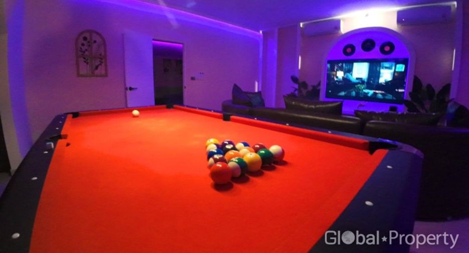 For sale 4 bedrooms house in Bang Lamung, Chonburi