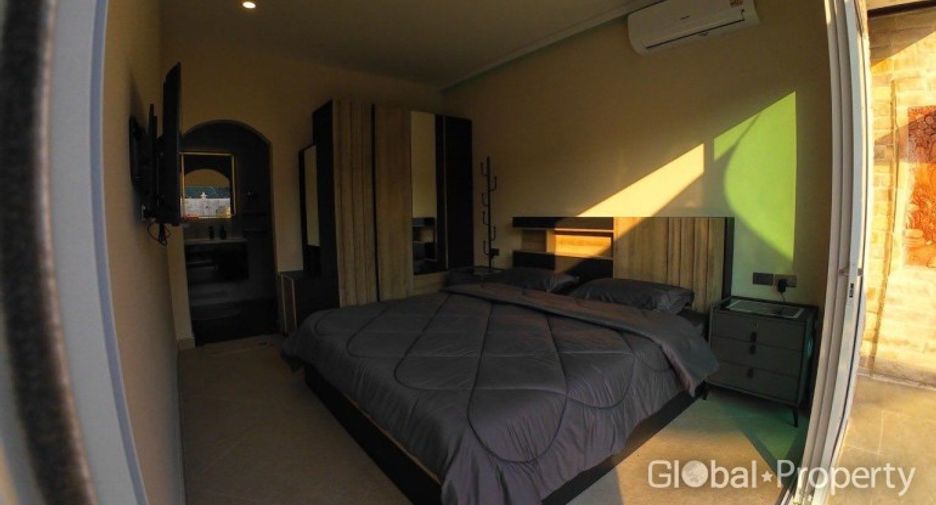 For sale 4 bedrooms house in Bang Lamung, Chonburi