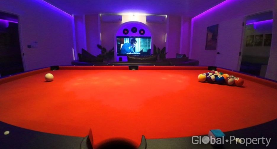 For sale 4 bedrooms house in Bang Lamung, Chonburi