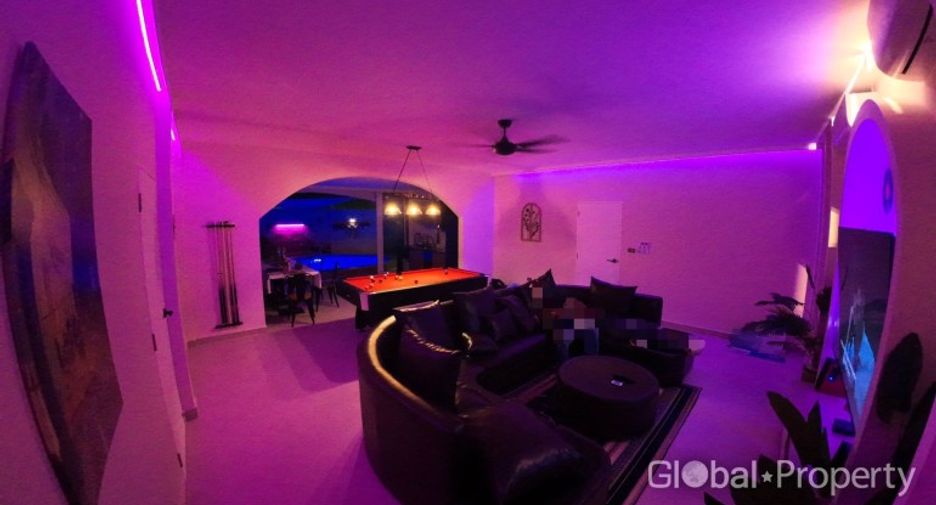 For sale 4 bedrooms house in Bang Lamung, Chonburi