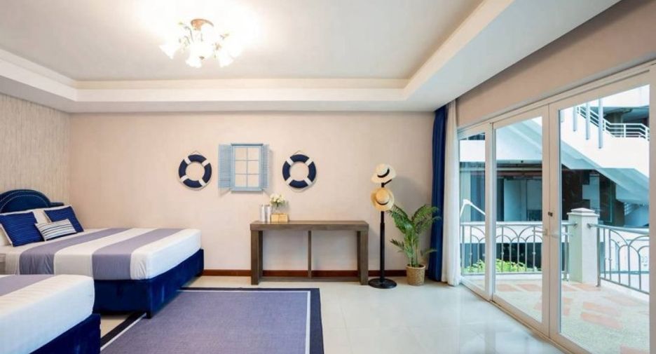 For sale 4 bedrooms house in Jomtien, Pattaya