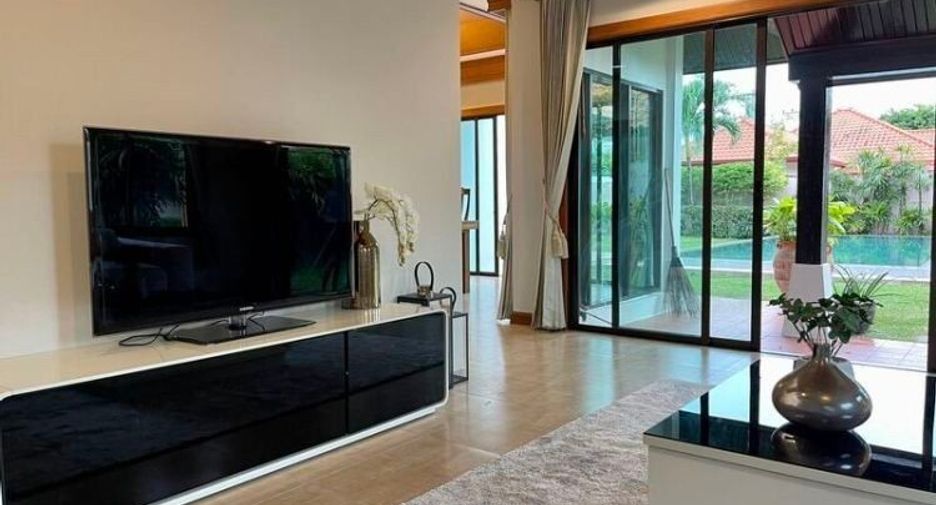 For sale 3 bedrooms house in Sattahip, Chonburi