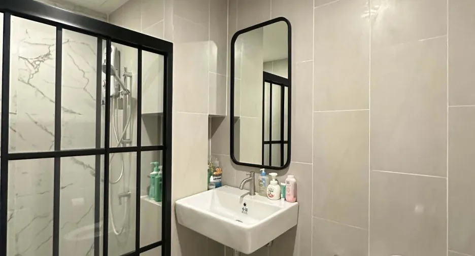 For rent 1 bed condo in Bang Kapi, Bangkok