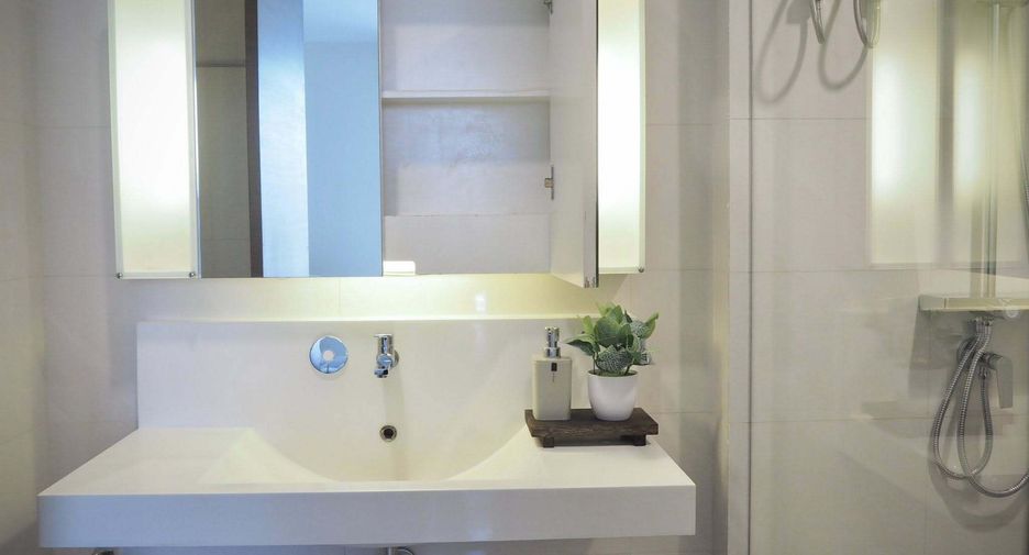 Condo en alquiler de 1 habitaciones en Huai Khwang, Bangkok