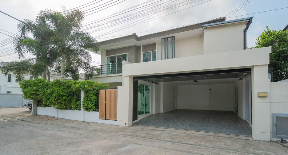 For sale 3 ベッドルーム house in Bang Lamung, Chonburi