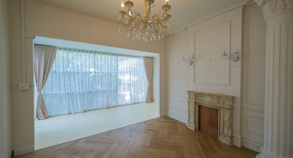 For sale 3 ベッドルーム house in Bang Lamung, Chonburi
