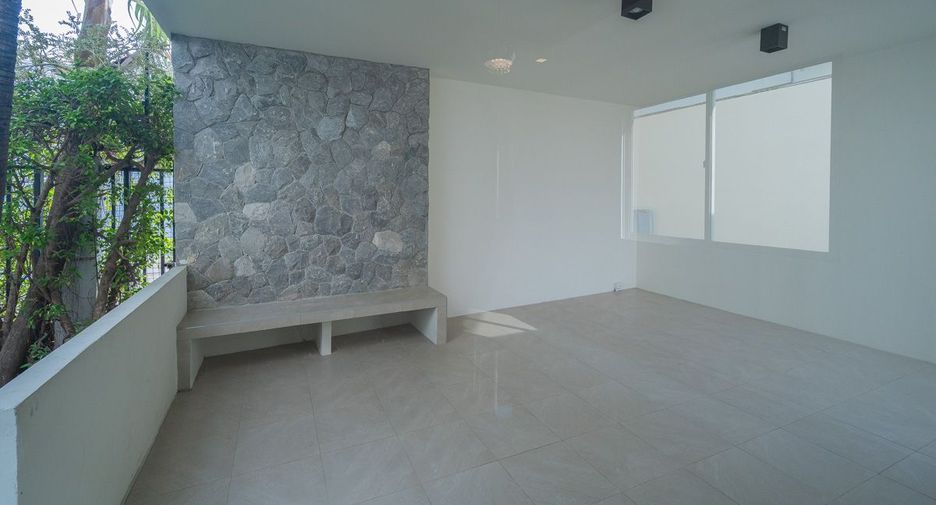 For sale 3 ベッドルーム house in Bang Lamung, Chonburi