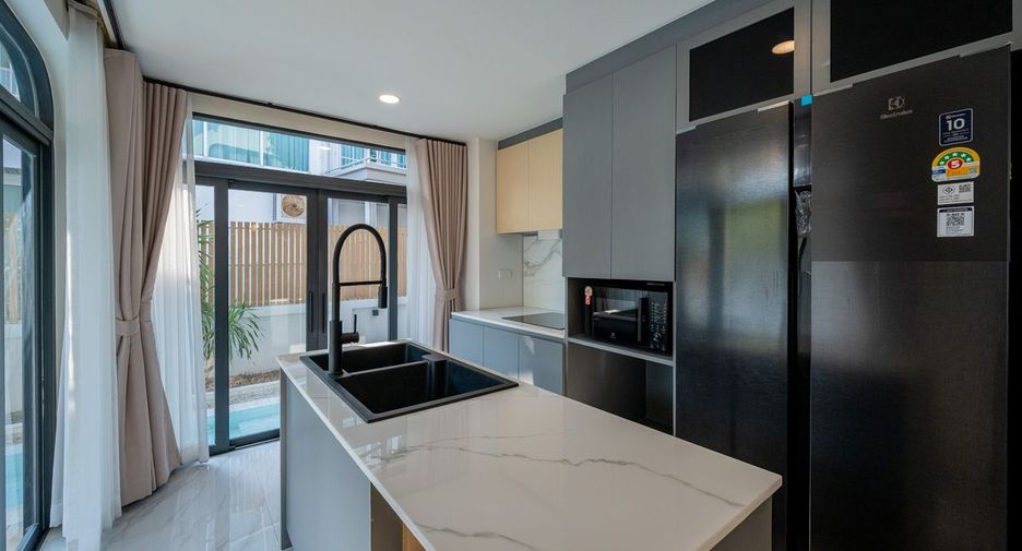 Haus zum Kauf mit 4 Zimmer in Bang Lamung, Chonburi