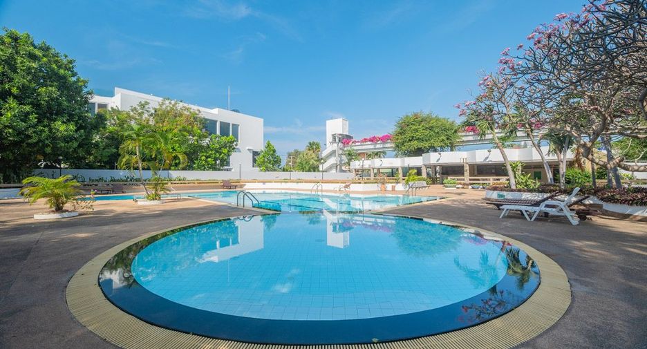 For rent 1 bed condo in Bang Lamung, Chonburi
