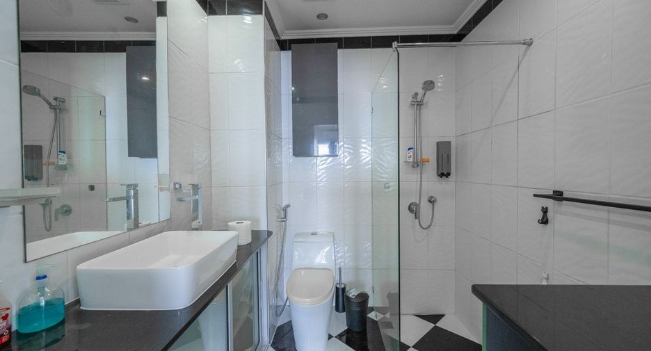 For sale 2 bedrooms condo in Bang Lamung, Chonburi