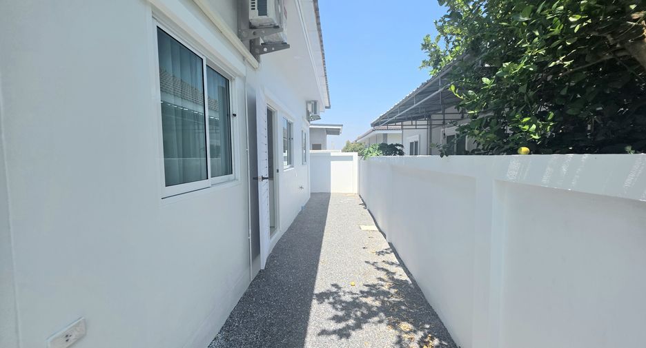 Haus zur Miete mit 3 Zimmer in Cha Am, Phetchaburi
