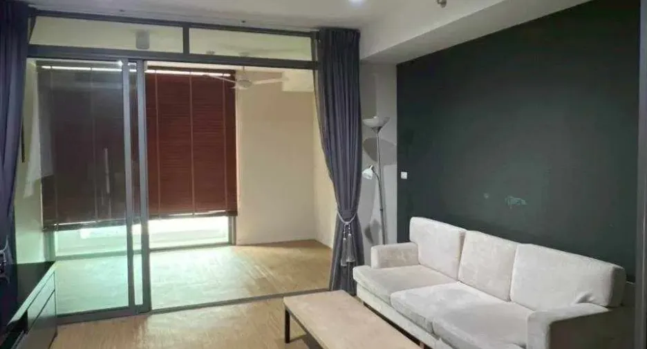 For rent 1 bed condo in Bang Rak, Bangkok