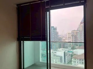 出租 1 卧室 公寓 在 Bang Rak, 曼谷