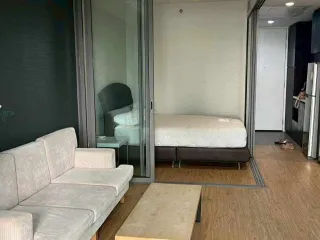 出租 1 卧室 公寓 在 Bang Rak, 曼谷