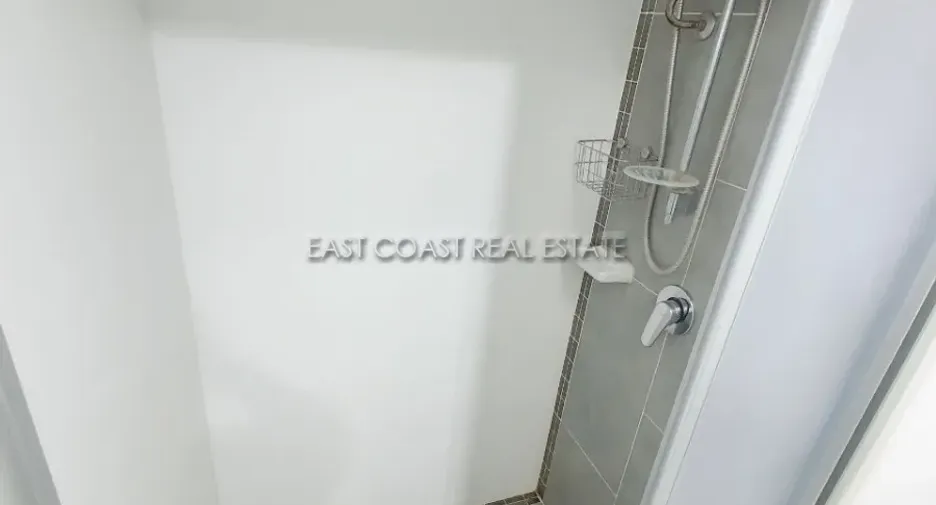For rent and for sale 2 bedrooms condo in Bang Lamung, Chonburi