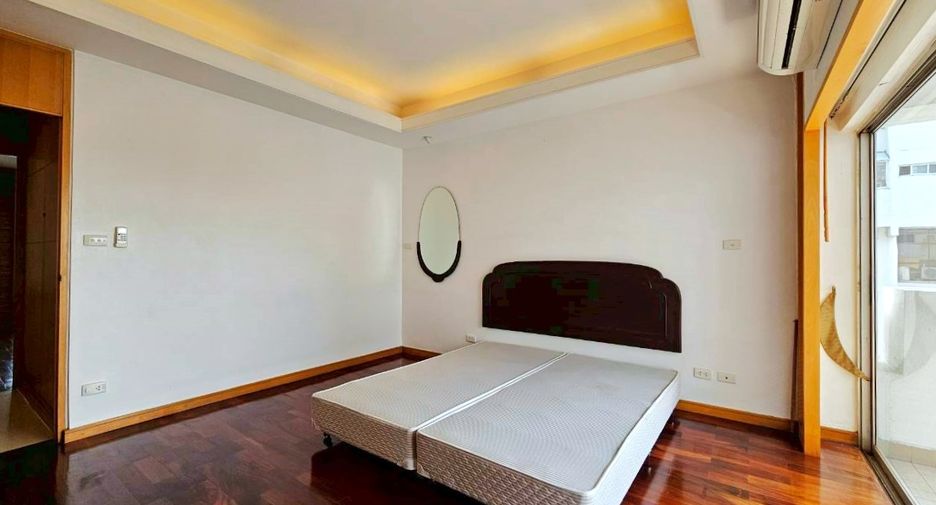 Wohnung zur Miete mit 3 Zimmer in Sathon, Bangkok