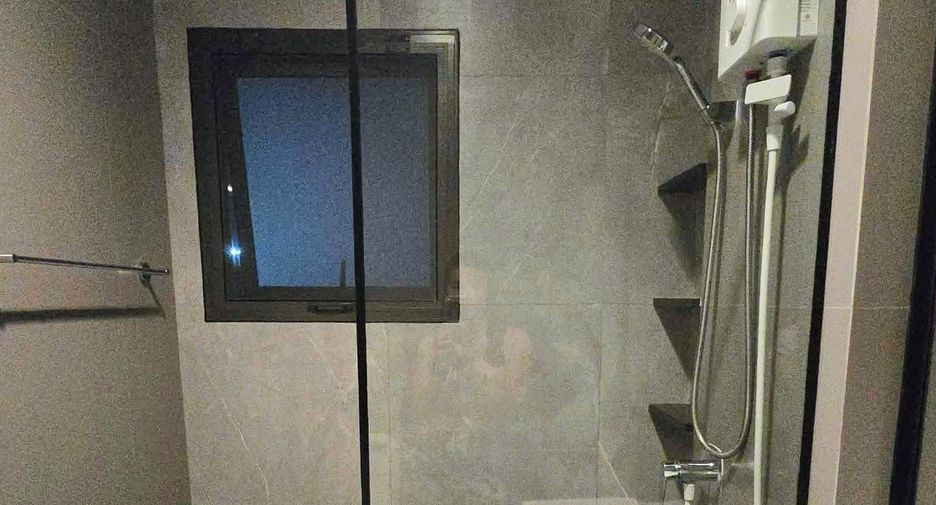 Haus zur Miete und zum Kauf mit 4 Zimmer in Bang Na, Bangkok