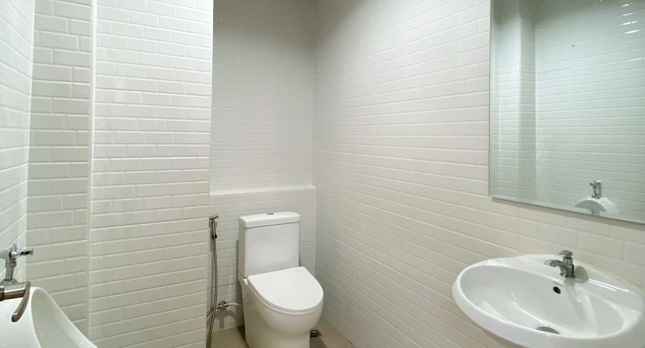 For rent 4 bedrooms office in Prawet, Bangkok