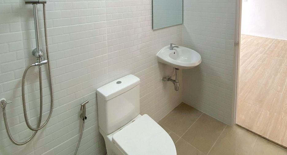 For rent 4 bedrooms office in Prawet, Bangkok