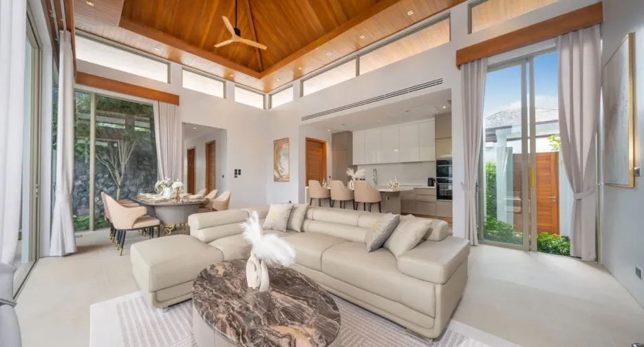 For sale 4 bedrooms villa in Thalang, Phuket